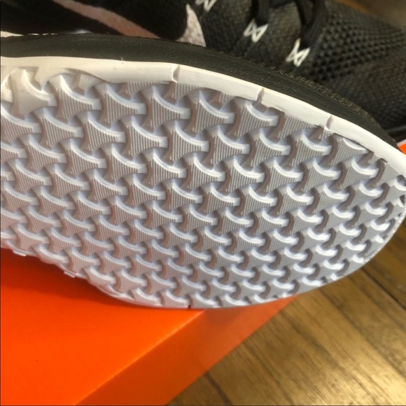 Nike black Metcon DSX Flyknit sneaker shoe - Picture 3 of 8